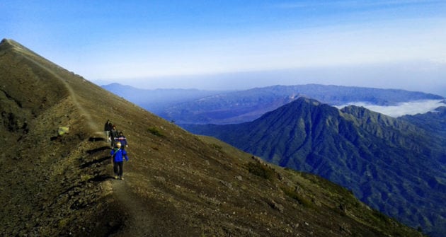 bali hiking trail Agung