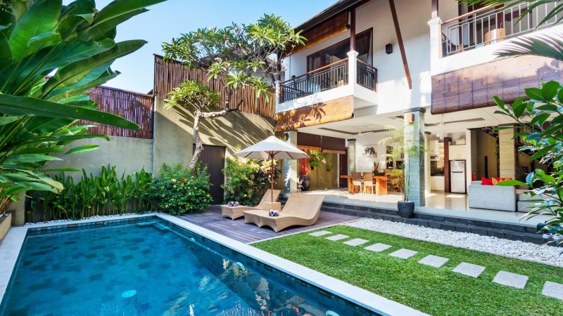 Luxury villas in Seminyak Villa Kumpi