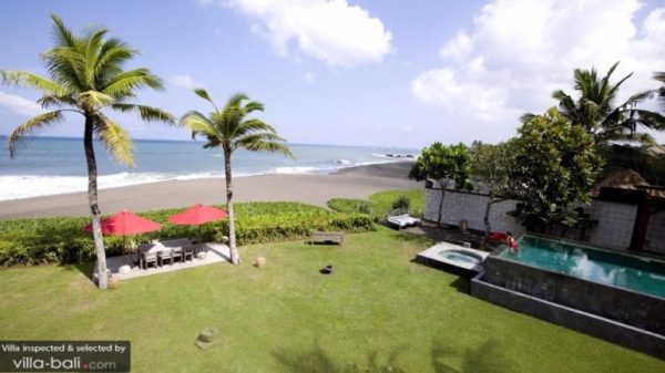 Best beachfront villas in Bali