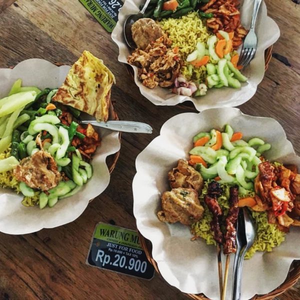 where to eat in Double Six Seminyak