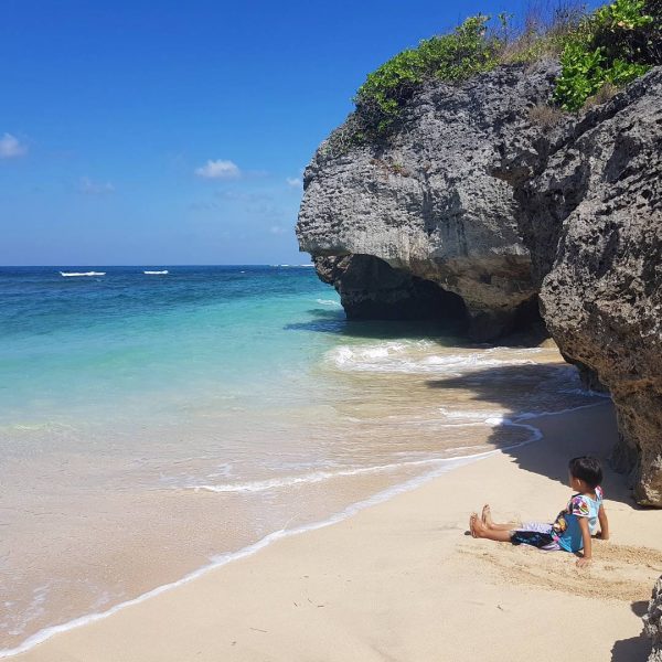 pantai geger