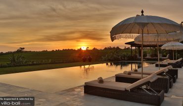 villas with stunning niews in Bali