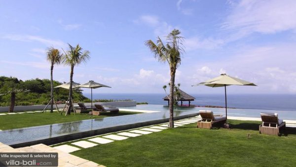 wedding in a villa