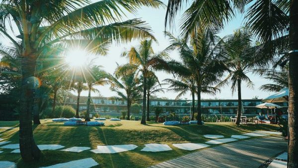 Komune Beach Club