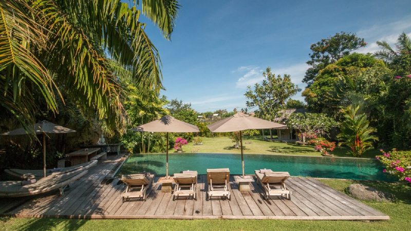 Magnificent tropical villas for corporate events