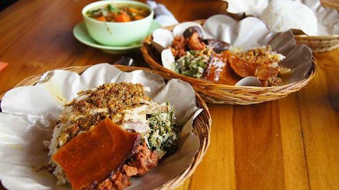 Specialized roast pork warung in Ubud.