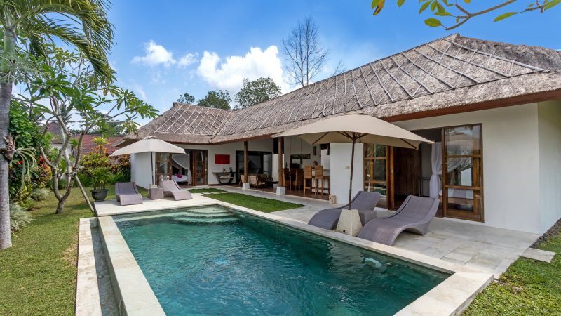 dip in the pool after spending the day exploring the surrounding of villa candi kecil 7