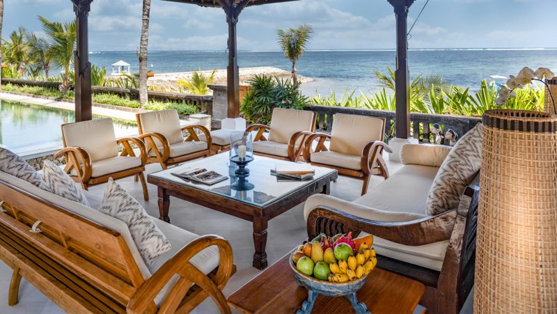 comfortable and homey open-living area overlooking the beautiful sea view