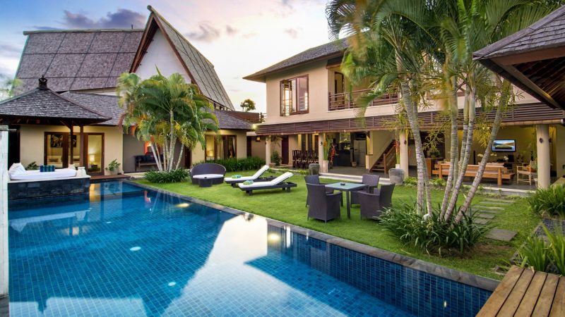amazing, spacious villa located in the very prime location in Bali