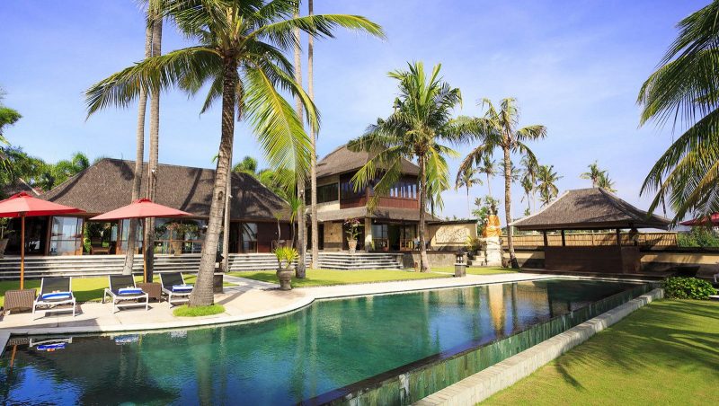 Luxury beachfront villa in Ketewel
