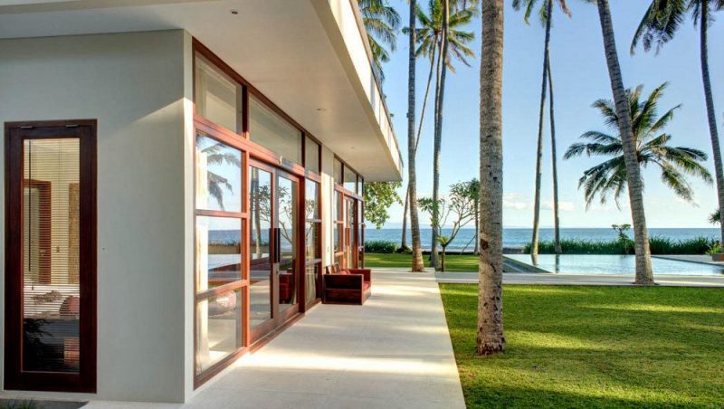 The beauty of beachfront villa in Candidasa