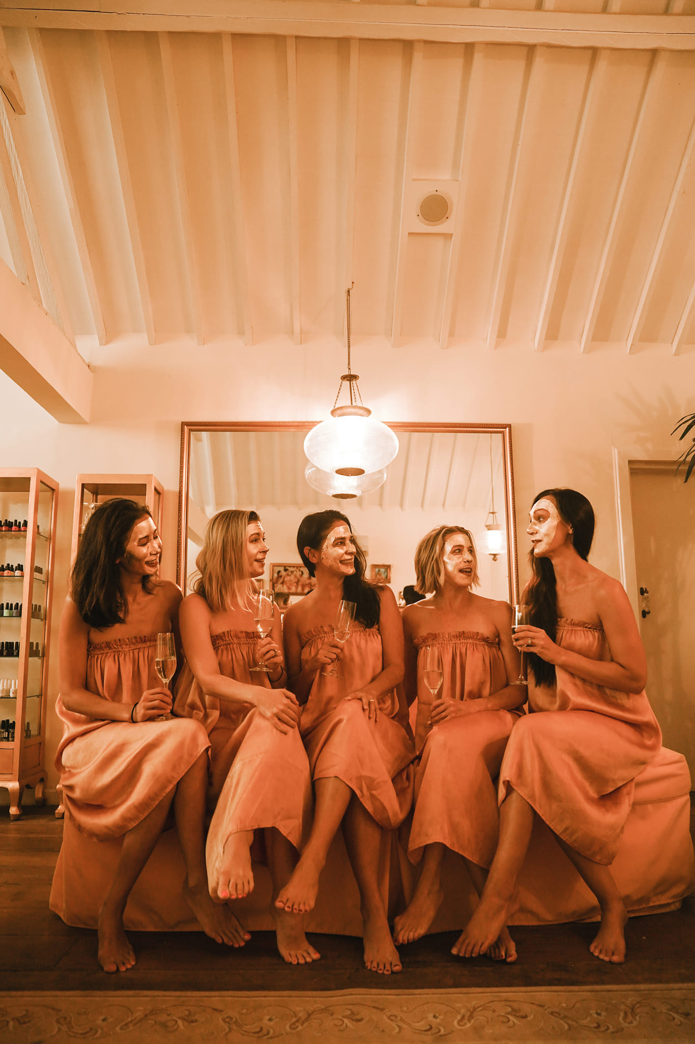 Goldust Beauty Lounge in Bali