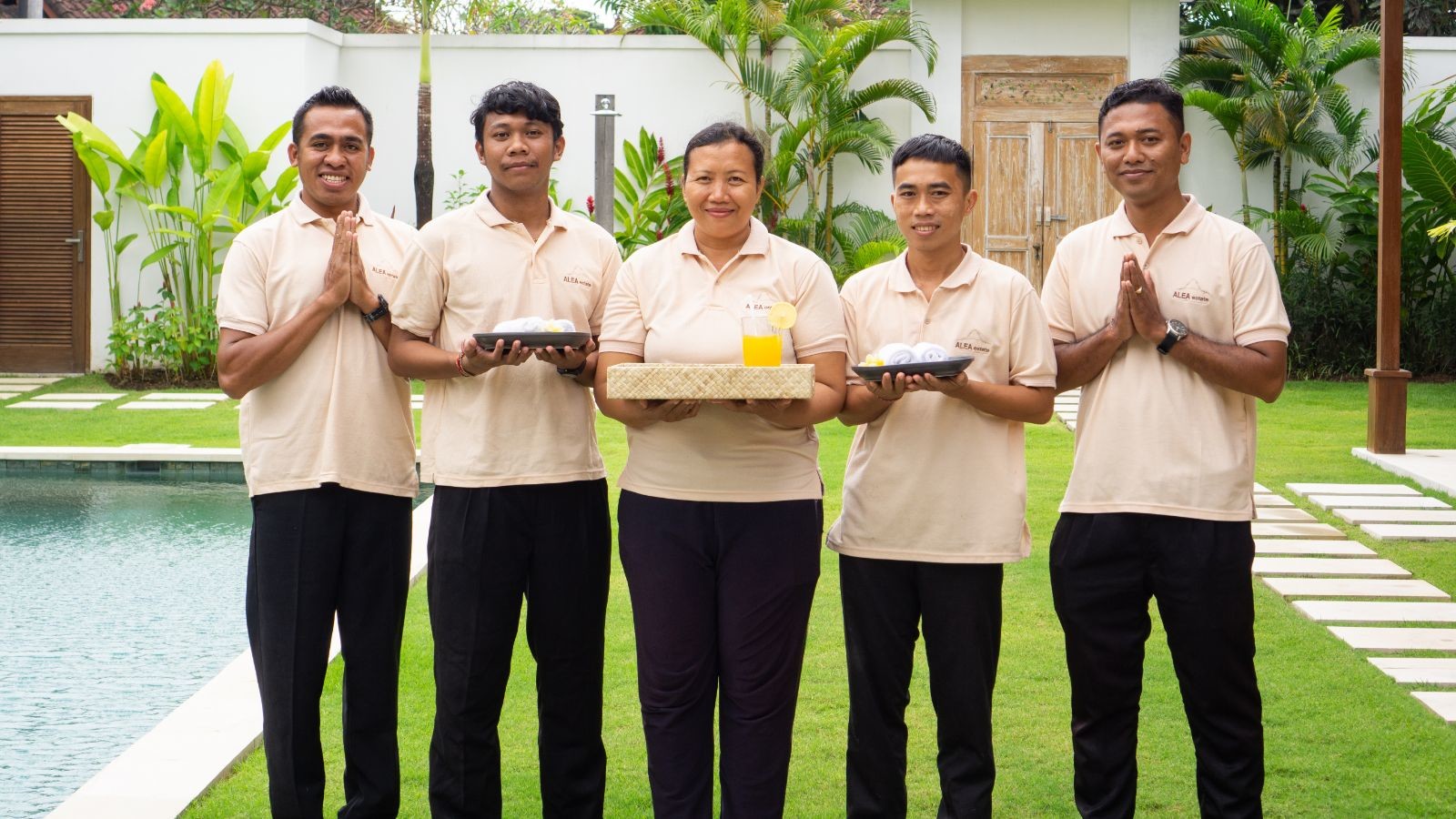 concierge team villa Alea Estate